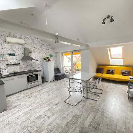 8X8 Tetoter Apartman 塞格德 外观 照片